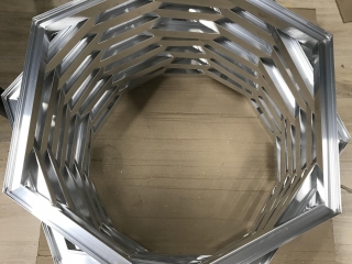 Шестиугольник из алюминиевого профиля