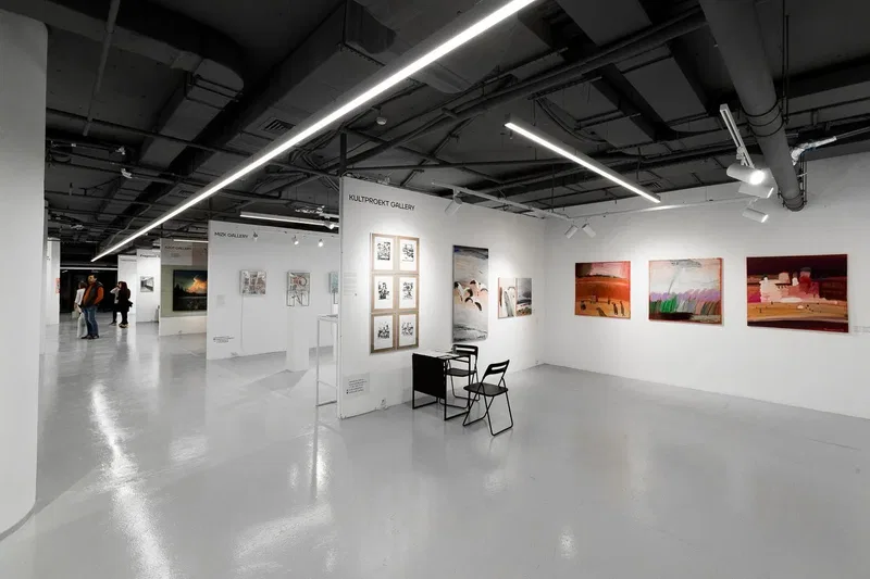 «Cube.Moscow» Galeri Projemiz