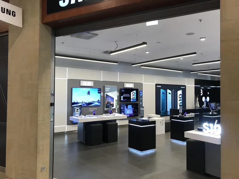 SAMSUNG Showroom