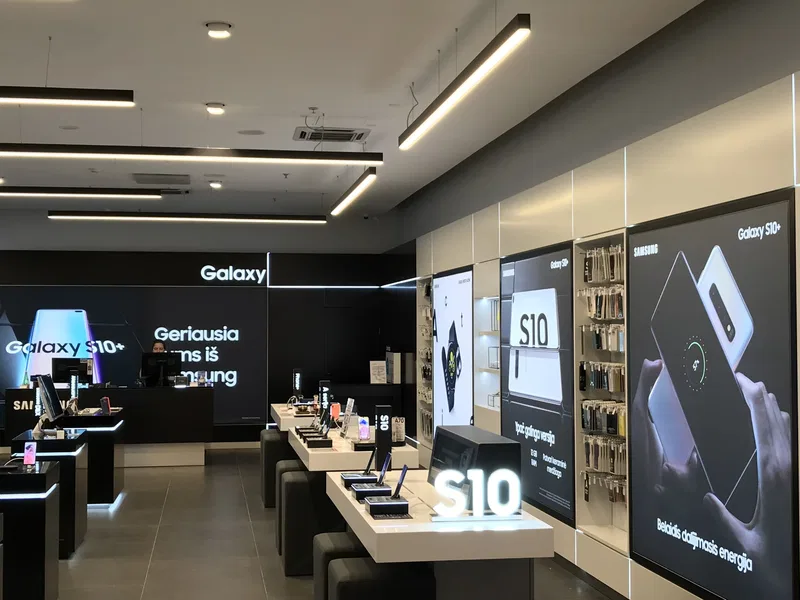 SAMSUNG Showroom