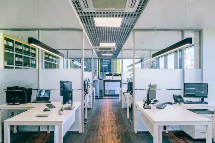 Ofis  «Carrier Service» Projemiz