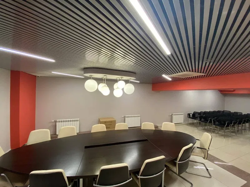 Moskova'da Bir Ofis