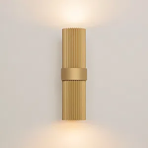 Настенный светильник (бра) Maytoni MOD326WL-02MG