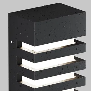Уличный настенный светильник Outdoor O034WL-01B