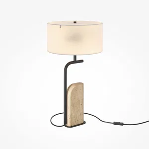 Настольный светильник Maytoni MOD437TL-02B