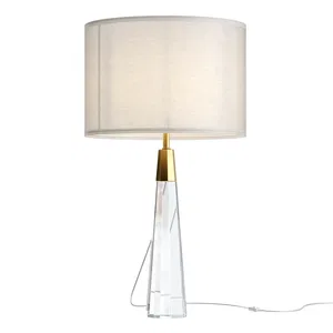 Настольный светильник Maytoni Z030TL-01BS2