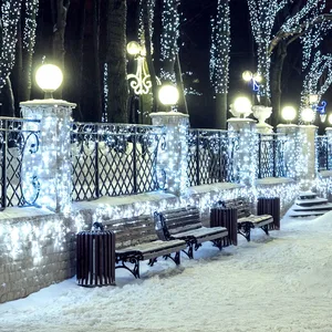 Светодиодная гирлянда ARD-EDGE-CLASSIC-2400x600-WHITE-88LED-PULSE White (230V, 6W) (Ardecoled, IP65, 1 год)