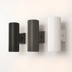 Уличный настенный светильник Outdoor O419WL-02W