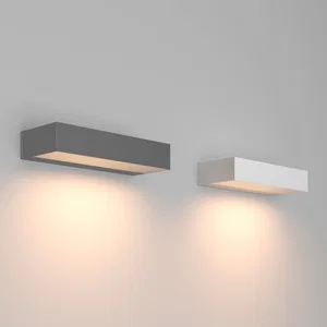 Уличный настенный светильник Outdoor O428WL-L10GF3K