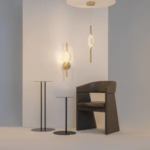 Настенный светильник (бра) Maytoni MOD347WL-L8BS3K
