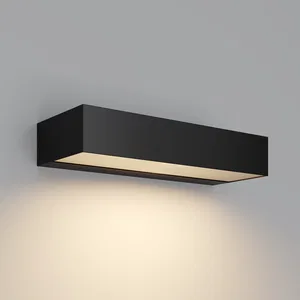 Уличный настенный светильник Outdoor O428WL-L10GF3K