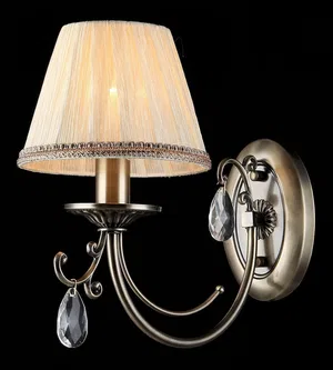 Настенный светильник (бра) Maytoni RC093-WL-01-R