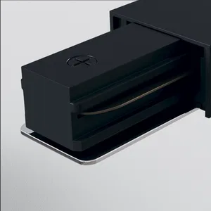 Комплектующие для систем освещения с токоведущими элементами Technical TRA001B-11B