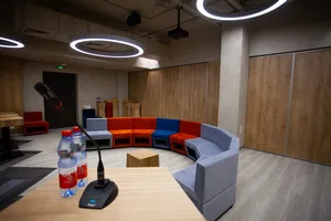 Светильник HOKASU Halo (RAL9003/D830/LT70 — 4K/78W/120deg)