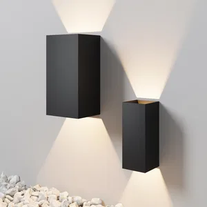 Уличный настенный светильник Outdoor O525WL-L20B3K