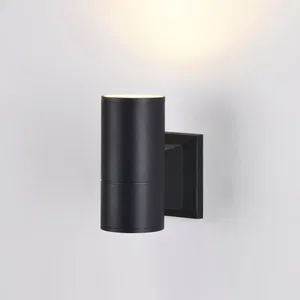 Уличный настенный светильник Outdoor O574WL-01B