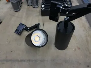 Светильник HOKASU Tube HIDE TR2 (RAL9003/D85/Lens — 5K/20W/60deg/CRI97/VB)