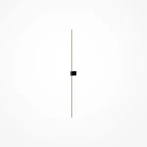 Настенный светильник (бра) Maytoni C071WL-L12GB3K