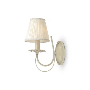 Настенный светильник (бра) Maytoni ARM326-01-W