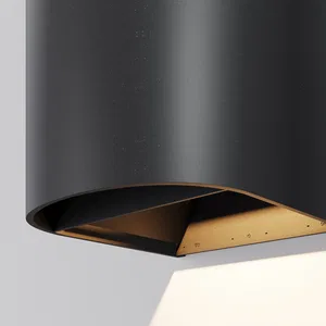 Уличный настенный светильник Outdoor O526WL-L10B3K