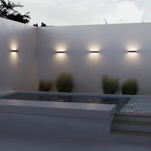 Уличный настенный светильник Outdoor O428WL-L20GF3K