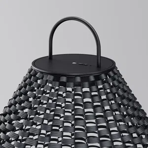 Уличный переносной аккумуляторный светильник Outdoor O530FL-L5B3K