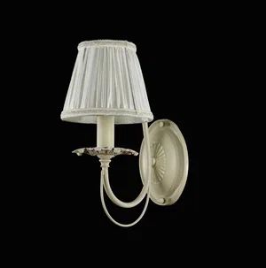 Настенный светильник (бра) Maytoni ARM326-01-W