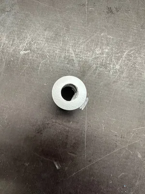 Кабельный зажим стальной, 14x13mm, М10х1 (RAL9003)
