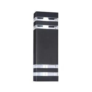 Уличный настенный светильник Outdoor O578WL-02B
