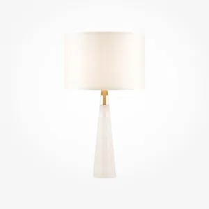 Настольный светильник Maytoni Z030TL-01BS1