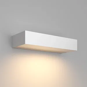 Уличный настенный светильник Outdoor O428WL-L10W3K
