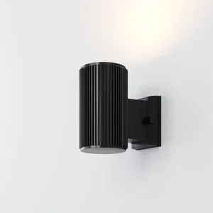 Уличный настенный светильник Outdoor O419WL-01B