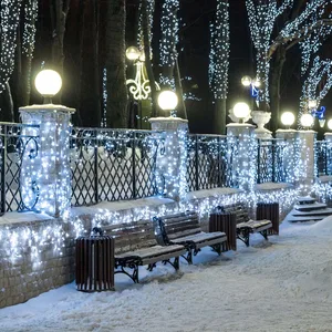 Светодиодная гирлянда ARD-EDGE-CLASSIC-2400x600-WHITE-88LED-PULSE White (230V, 6W) (Ardecoled, IP65, 1 год)