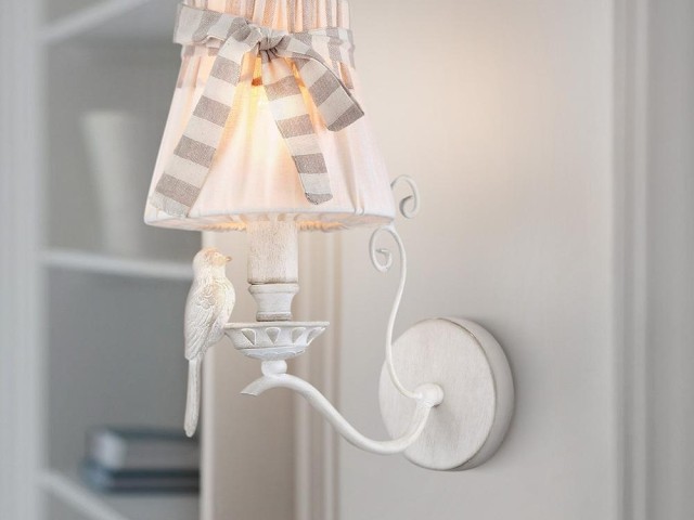 Настенный светильник (бра) Maytoni ARM013-01-W фото:1