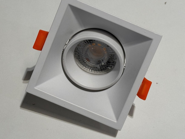 Светильник HOKASU Focus-s Spin (MR16/GU10) Фото:3