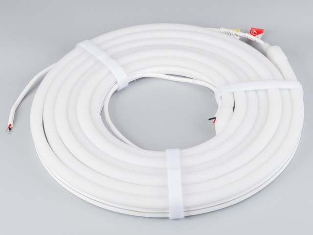 Лента герметичная MOONLIGHT-SIDE-A140-12x24mm 24V Day4000 (9.6 W/m, IP68, 5m, wire x2) (Arlight, Вывод прямой, 3 года) фото:2